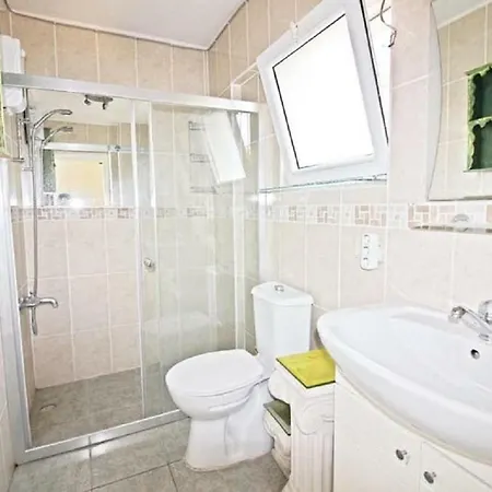 Vi̇lla Nepol Villa